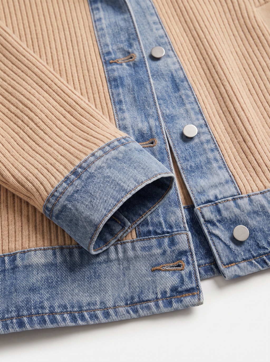 Dames Ribgebreide Blazer met Denim Details